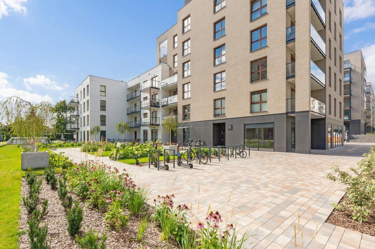 Zajezdnia Wrzeszcz Seaside & Parking By Downtown Apartments Gdansk Dış mekan fotoğraf